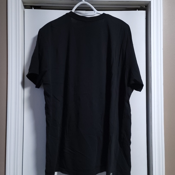 Bench t-shirt - Picture 3 of 3